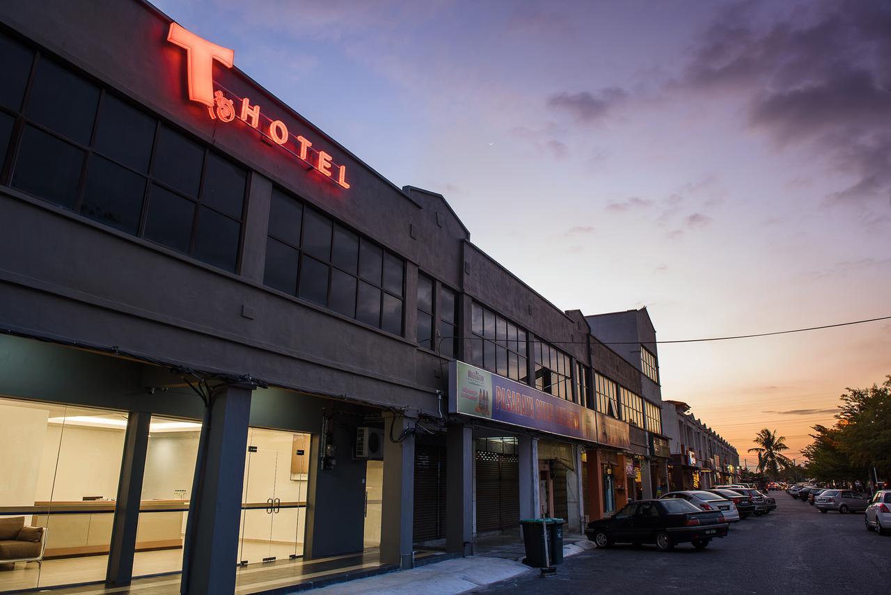 T Hotel Anggerik Алор-Сетар Экстерьер фото