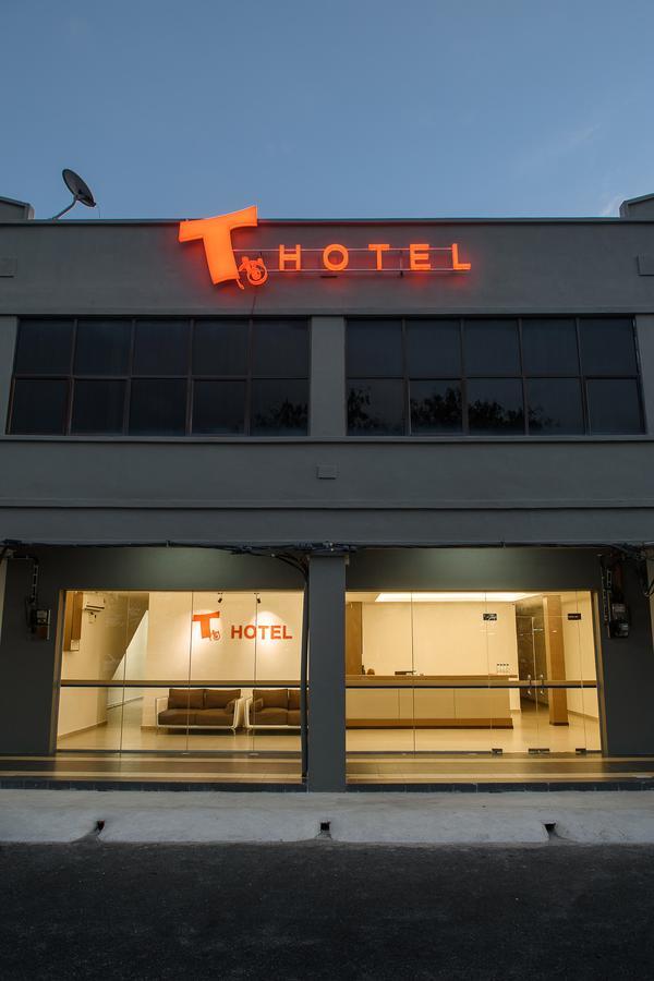 T Hotel Anggerik Алор-Сетар Экстерьер фото